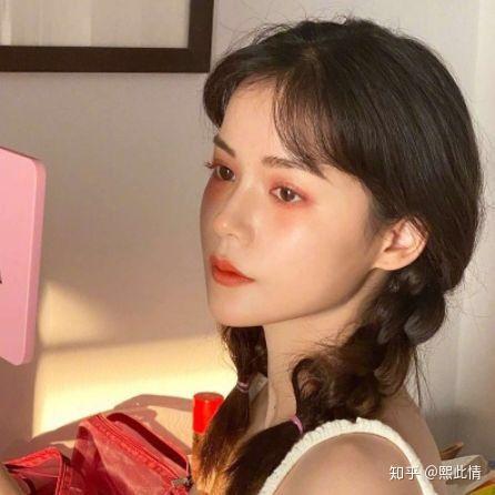 娱乐吃瓜酱的头像是谁,揭秘头像背后的神秘人物